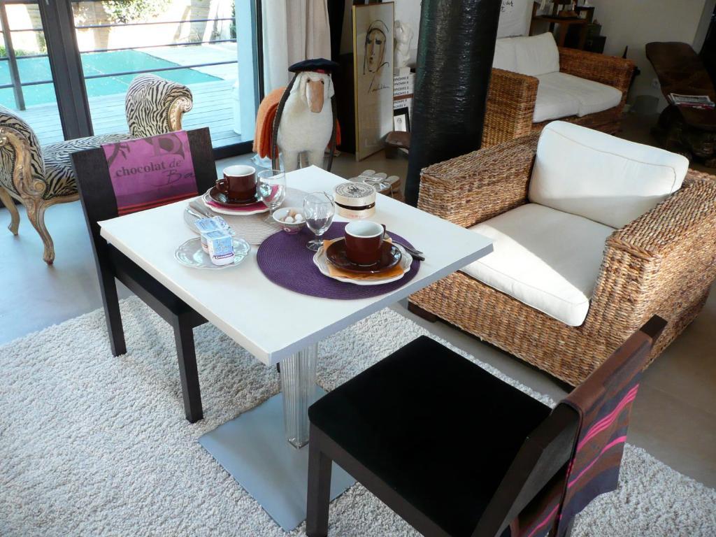 Chambre D'Hotes Le Poteau Rose 巴约讷 外观 照片